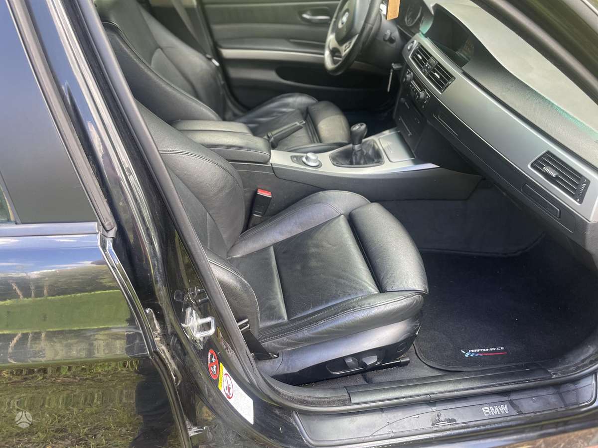 BMW 320 2005 — photo 8