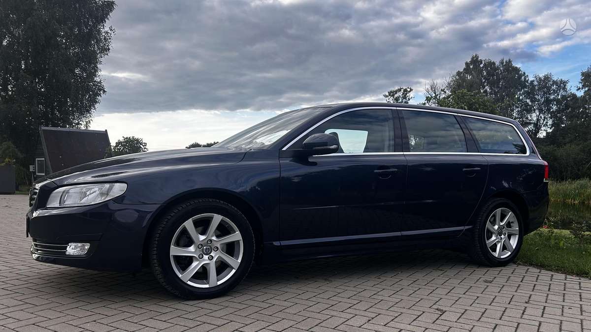 Volvo V70 2014 — photo 12