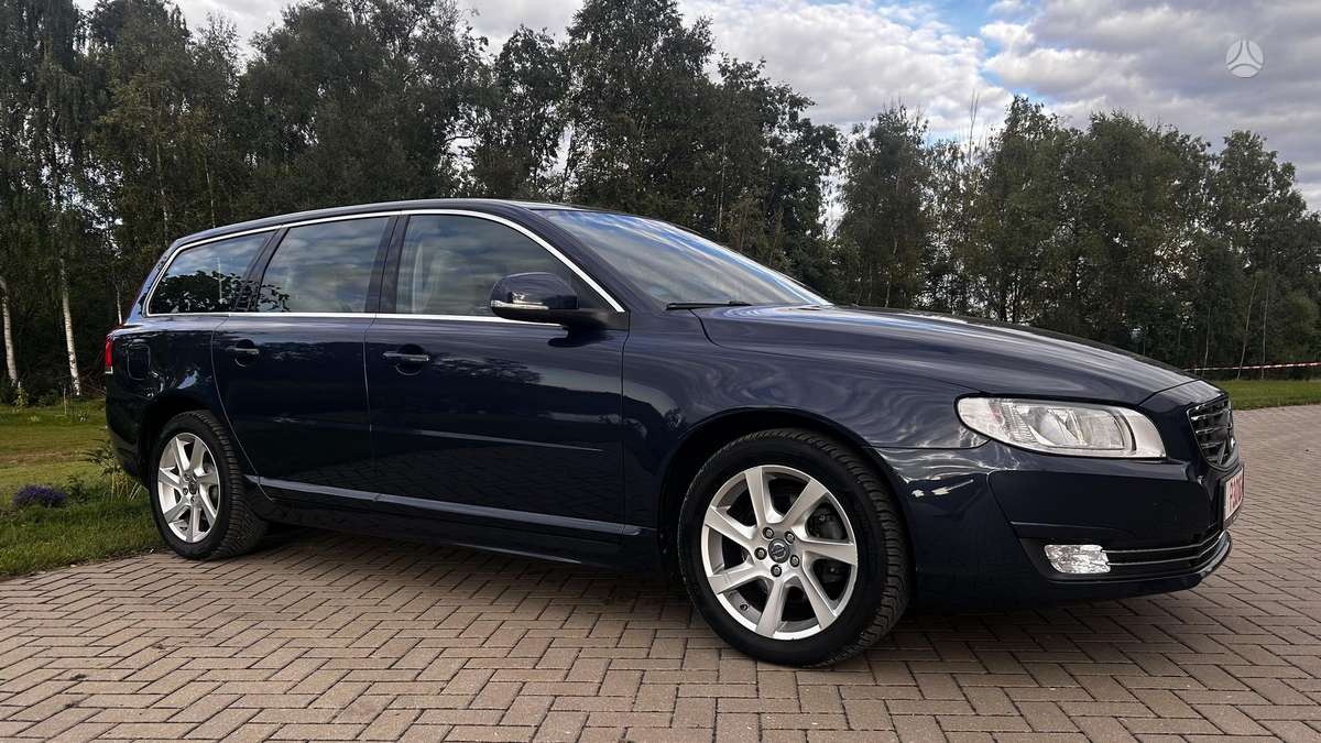 Volvo V70 2014 — photo 13