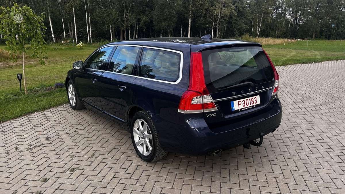 Volvo V70 2014 — photo 19