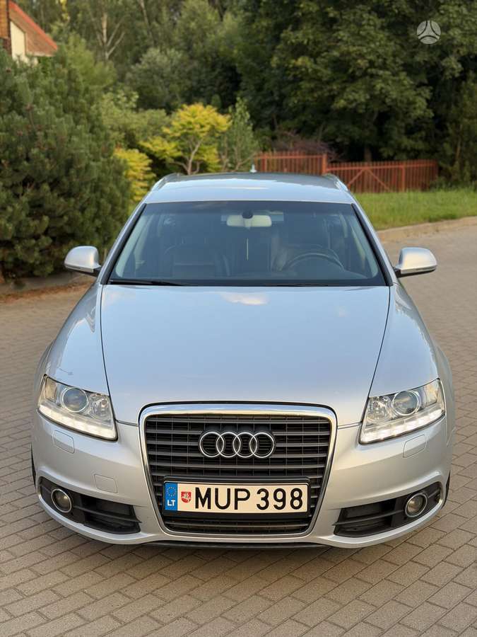 Audi A6 2010 — rear view