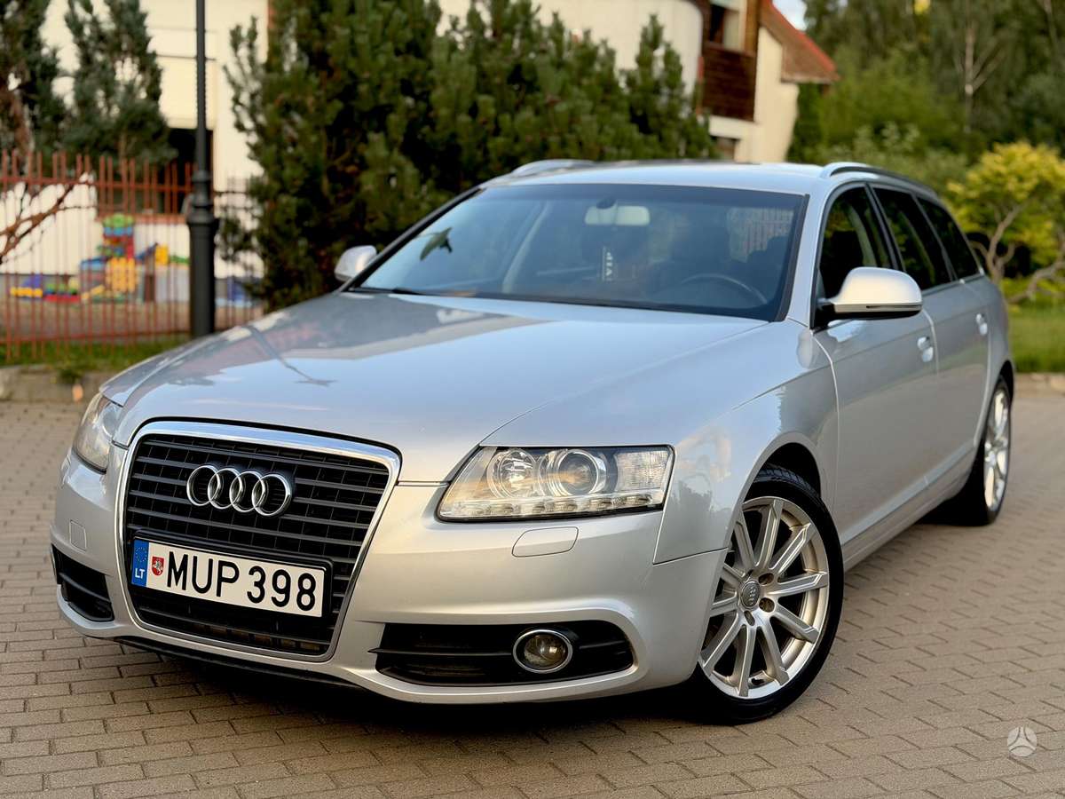 Audi A6 2010 — interior