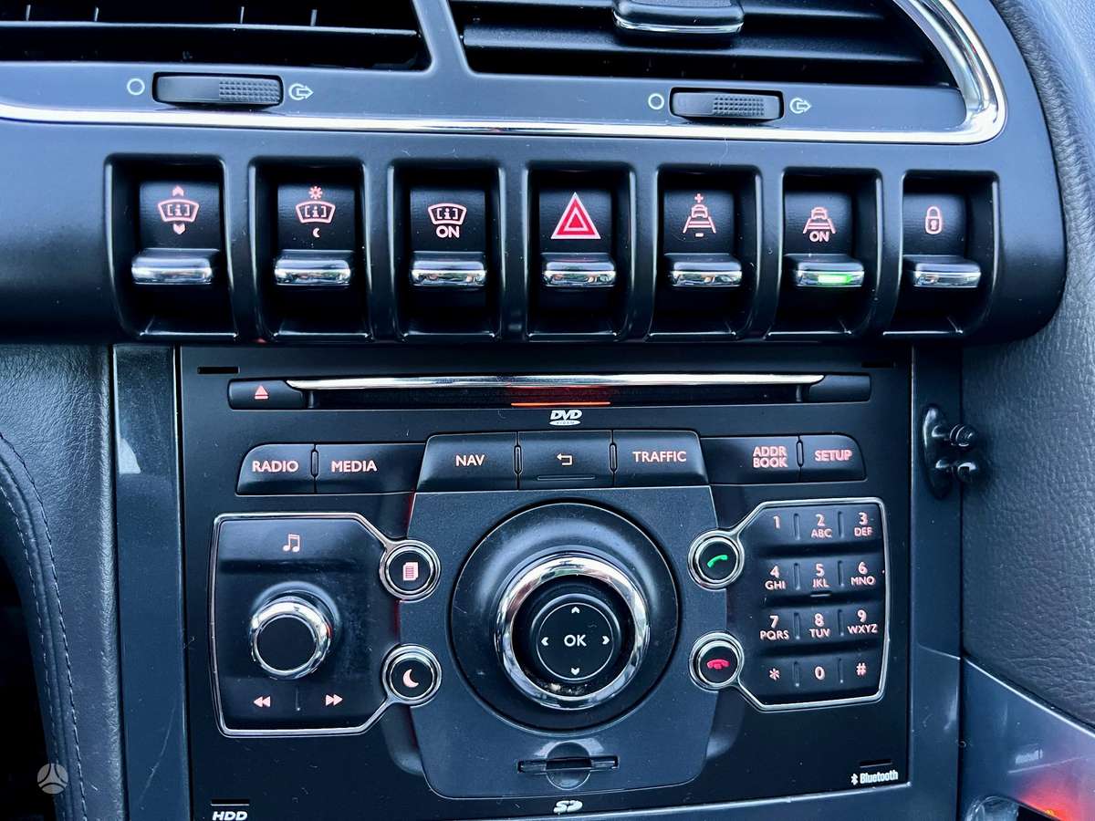 Peugeot 3008 2014 — photo 18