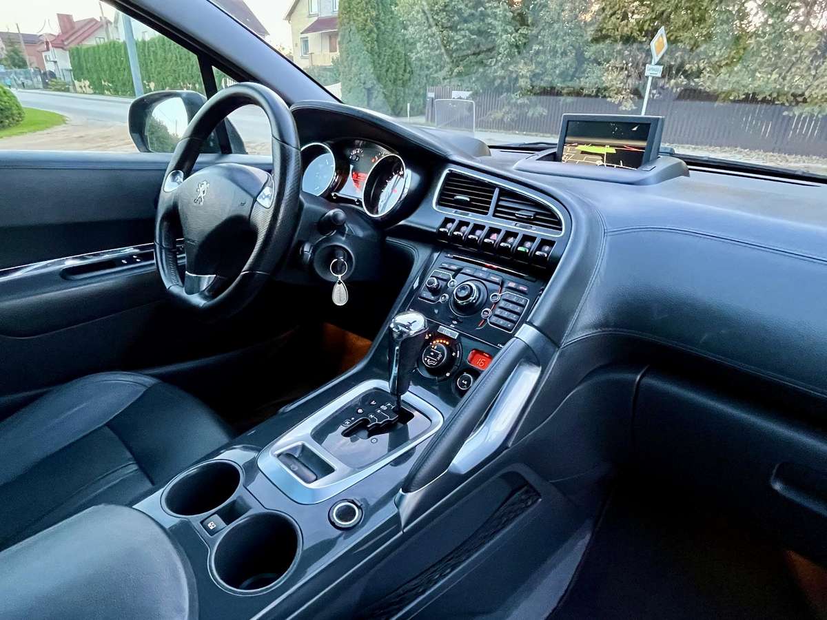 Peugeot 3008 2014 — photo 8