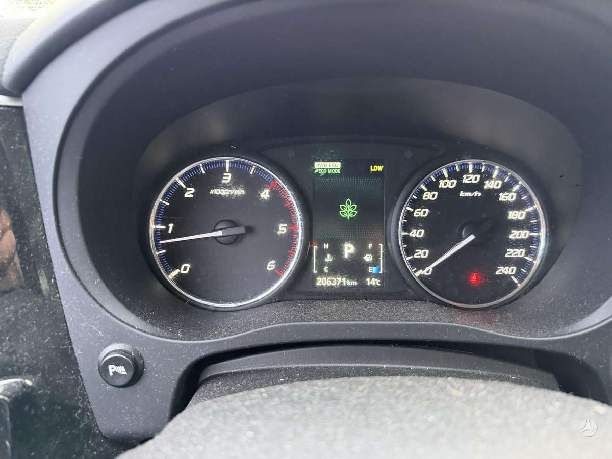 Mitsubishi Outlander 2013 — photo 13