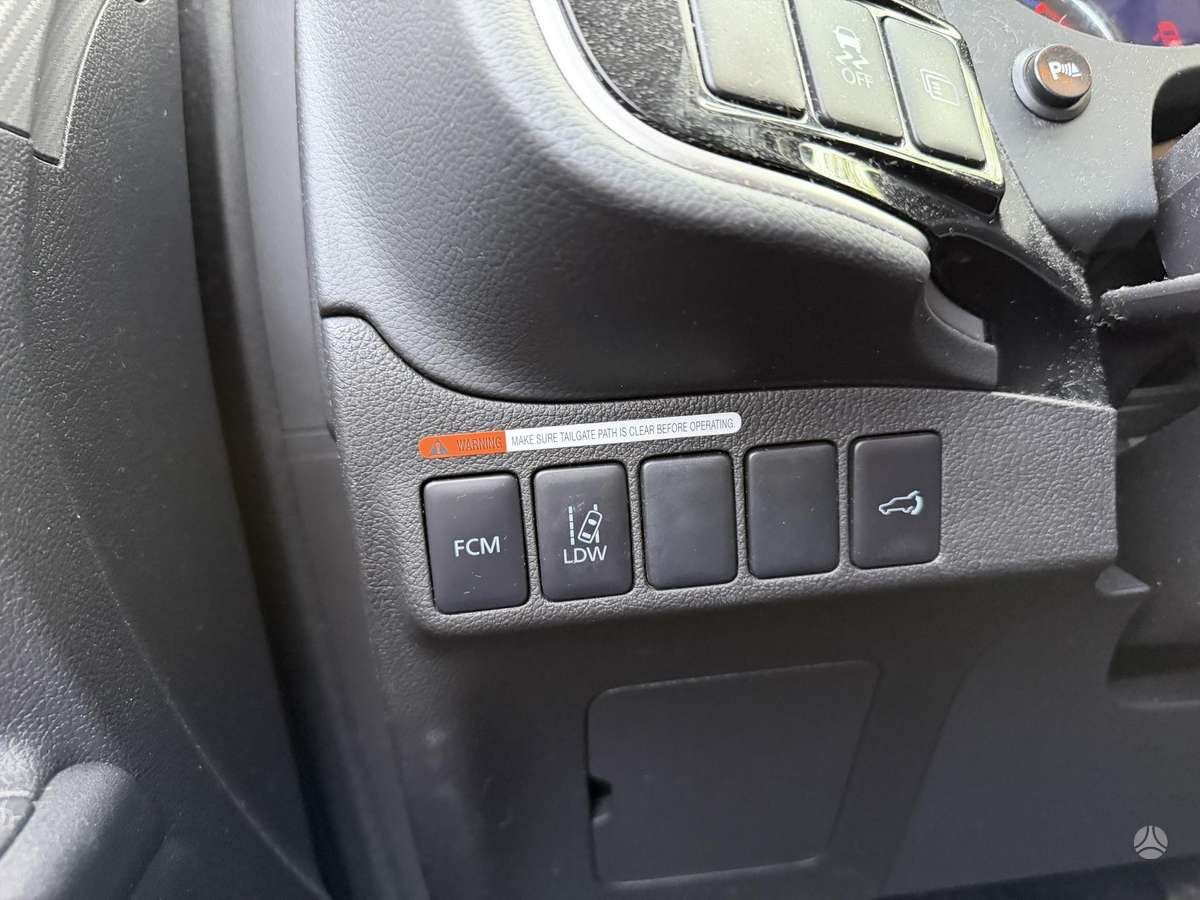 Mitsubishi Outlander 2013 — photo 9