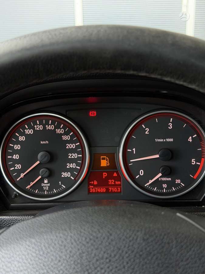 BMW 330 2007 — photo 8