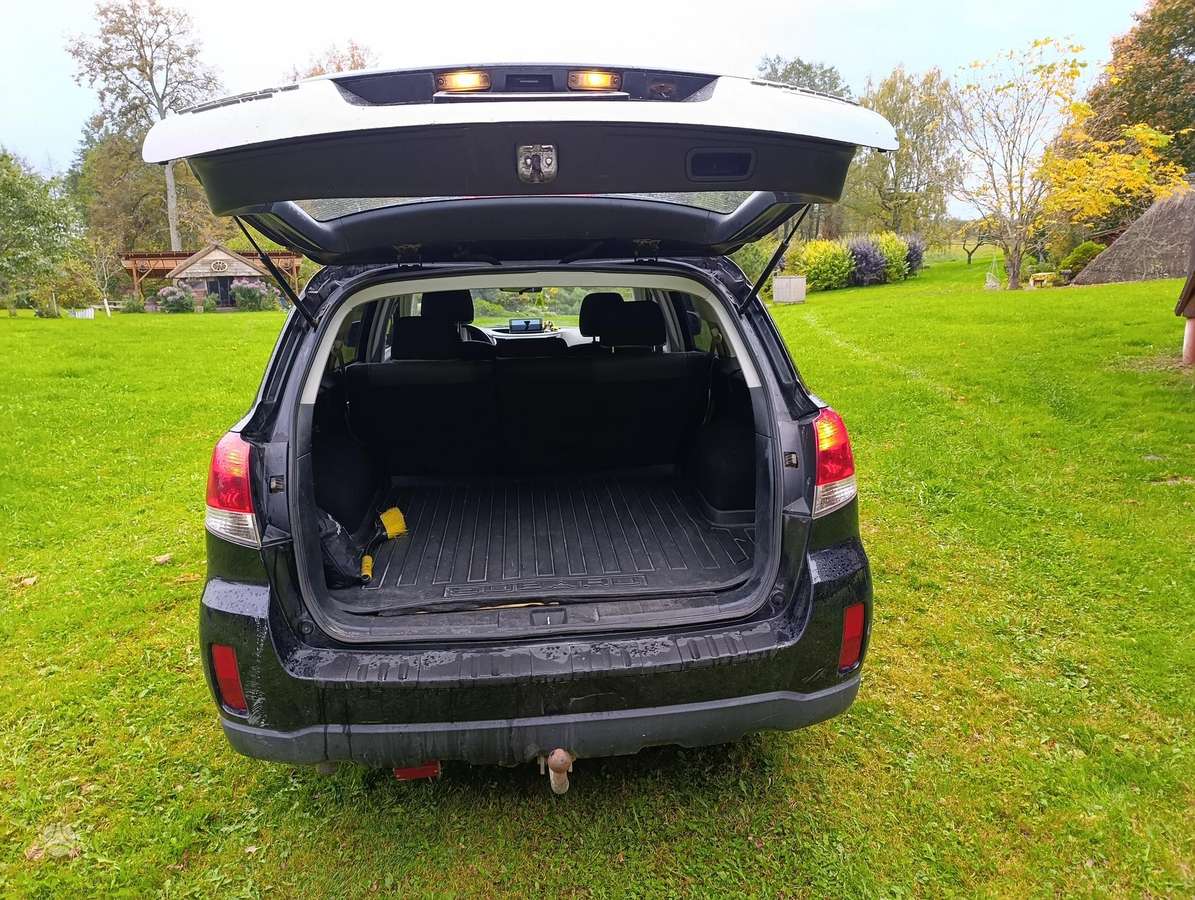 Subaru Outback 2011 — engine 2500 cm³, 167 HP (123kW)