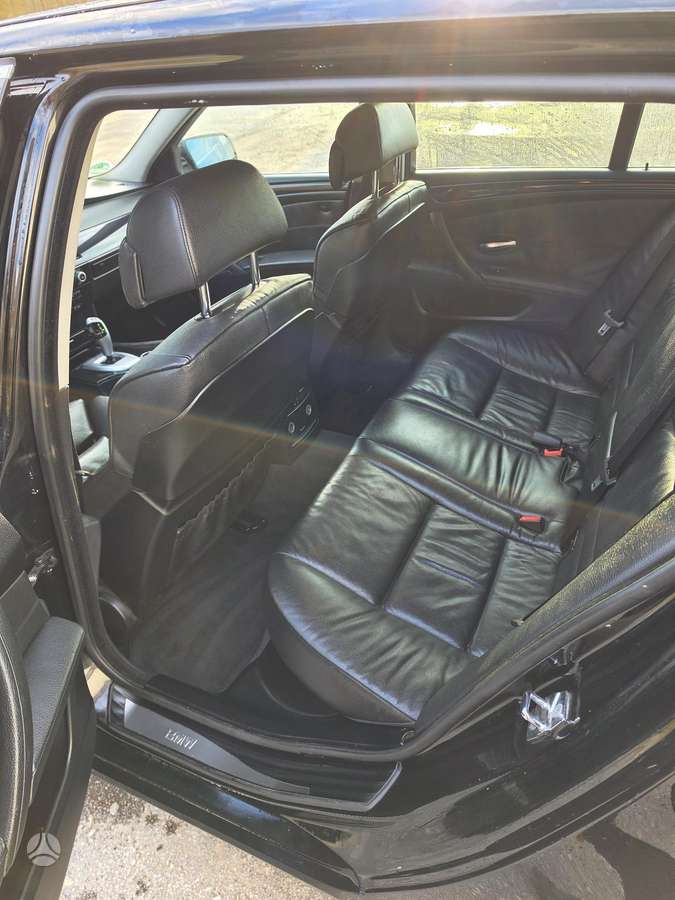 BMW 525 2007 — photo 5