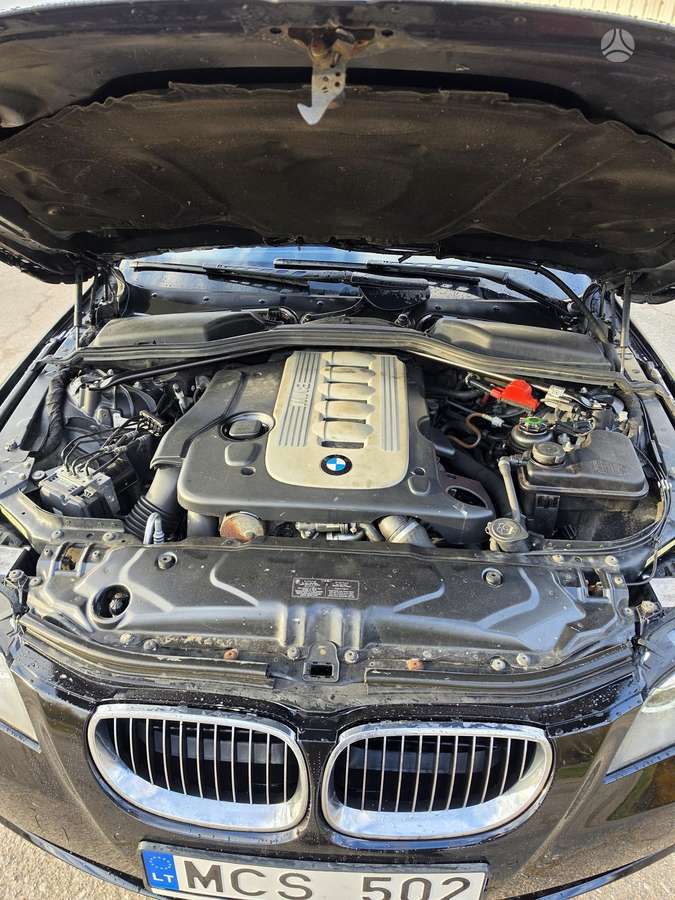 BMW 525 2007 — photo 9