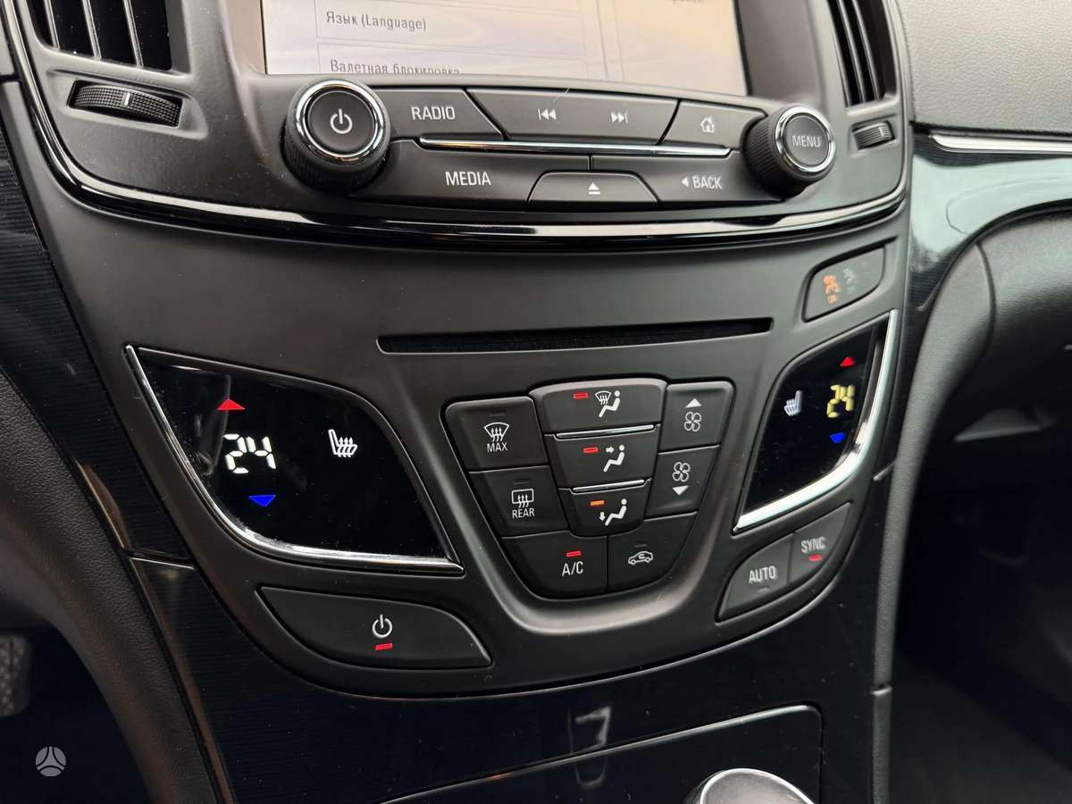 Opel Insignia 2014 — photo 13