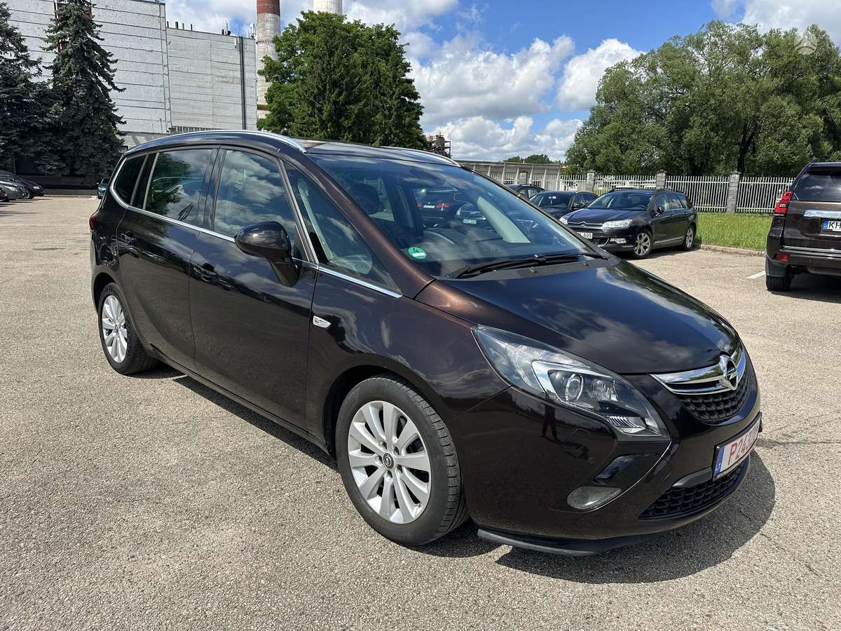 Opel Zafira 2015 — vehicle for AFU Ukraine