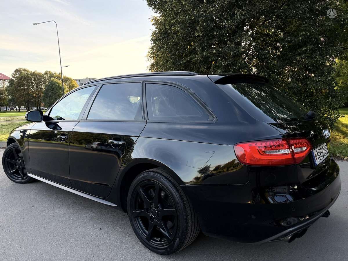 Audi A4 2013 — interior