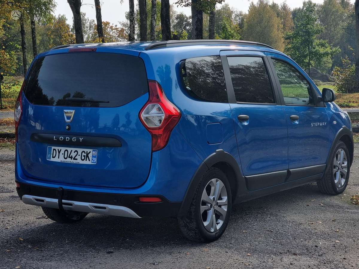 Dacia Lodgy 2015 — photo 6