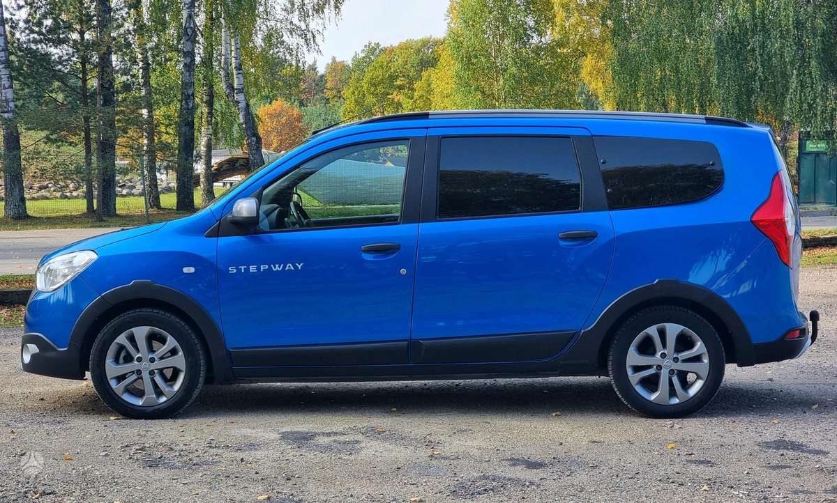 Dacia Lodgy 2015 — photo 7