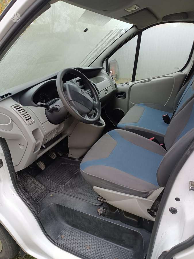 Renault Trafic, 2011