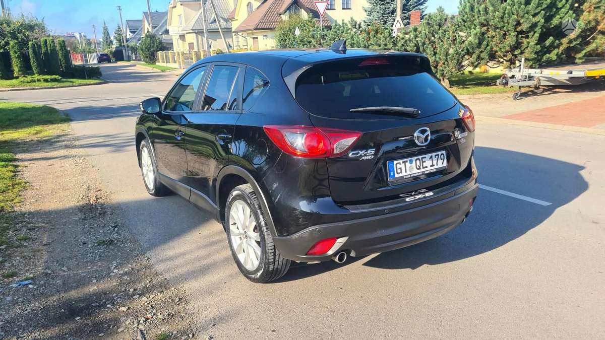 Mazda CX-5 2014 — вигляд ззаду
