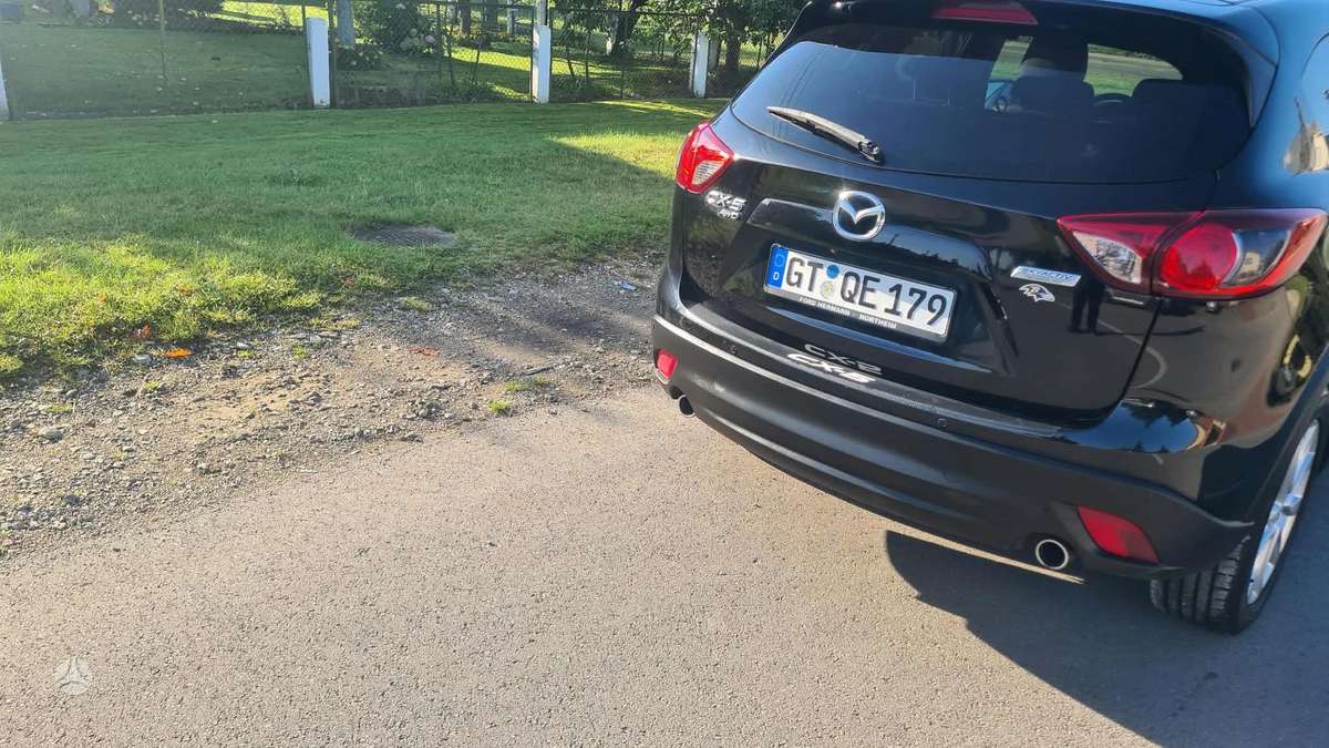 Mazda CX-5 2014 — салон