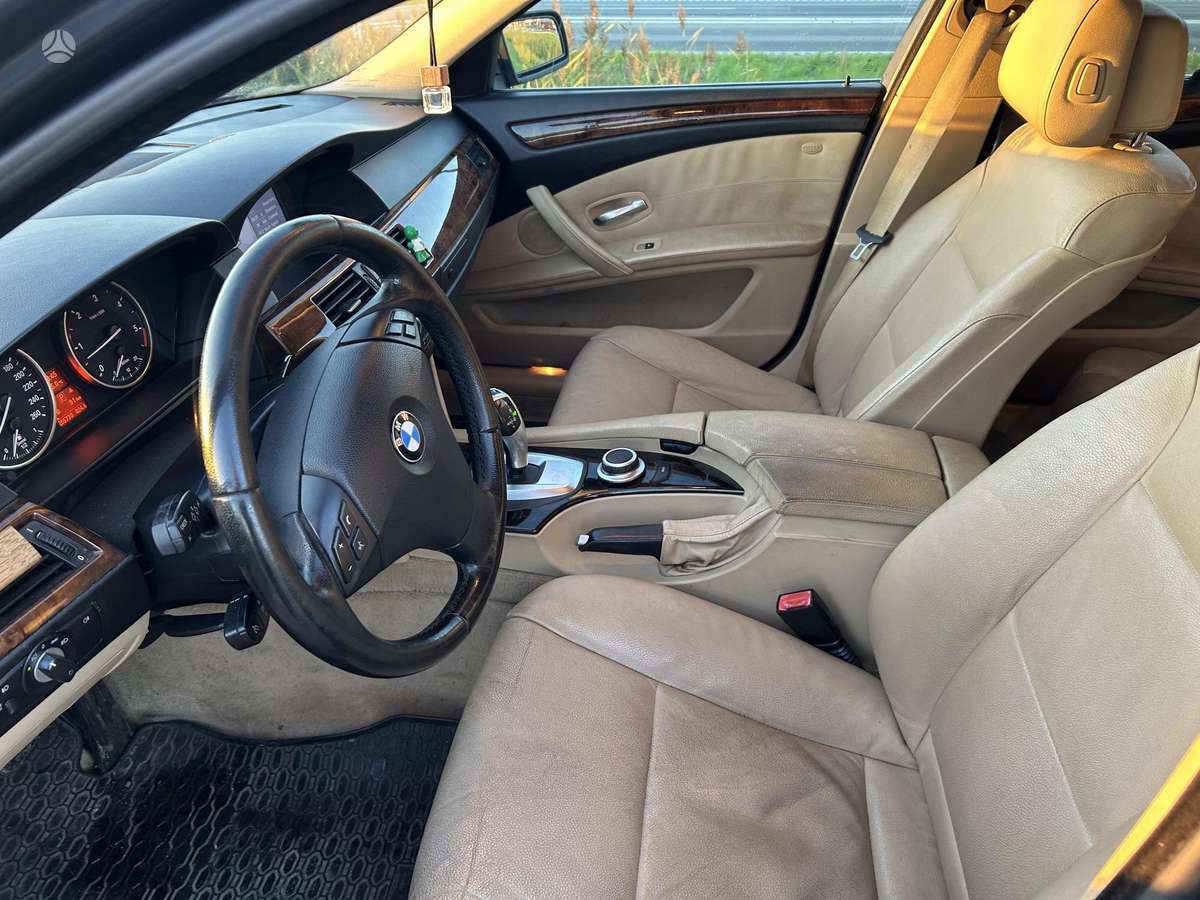 BMW 530 2008 — photo 13