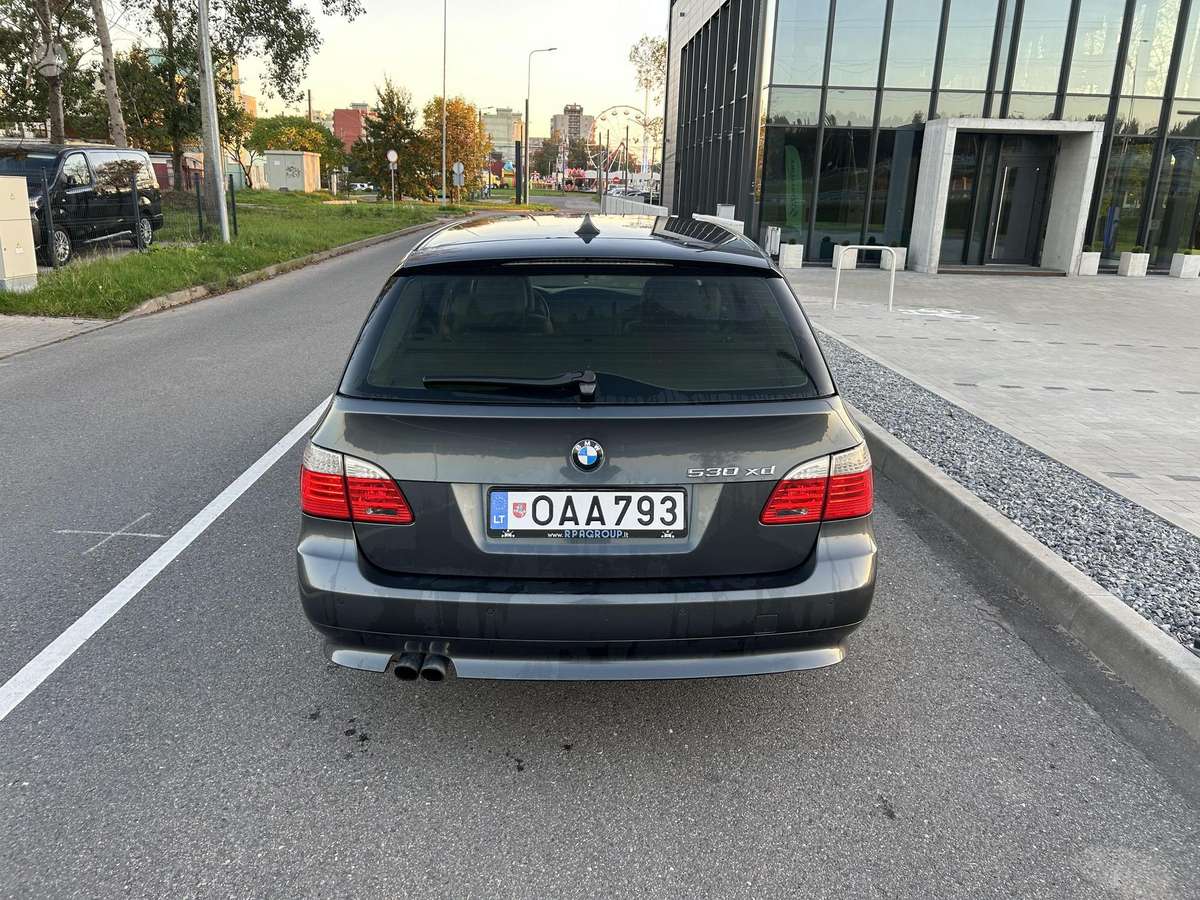 BMW 530 2008 — photo 8