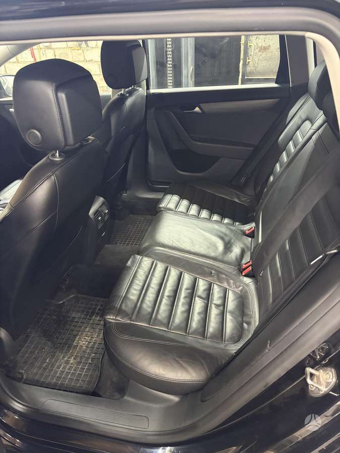 Volkswagen Passat 2014 — photo 10