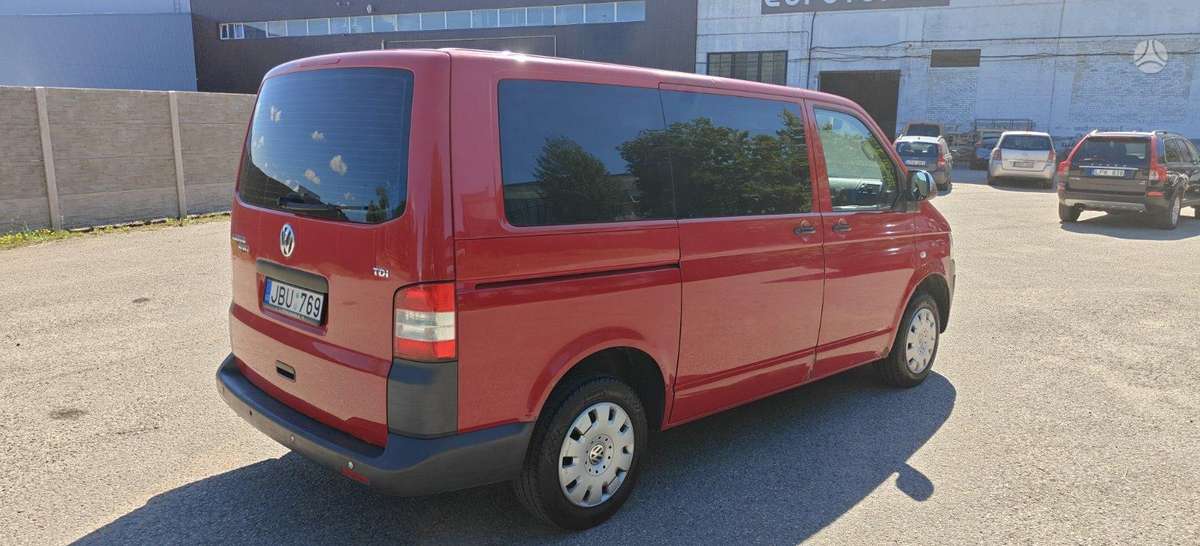 Volkswagen Transporter 2010 — engine 1968 cm³, 102 HP (75kW)