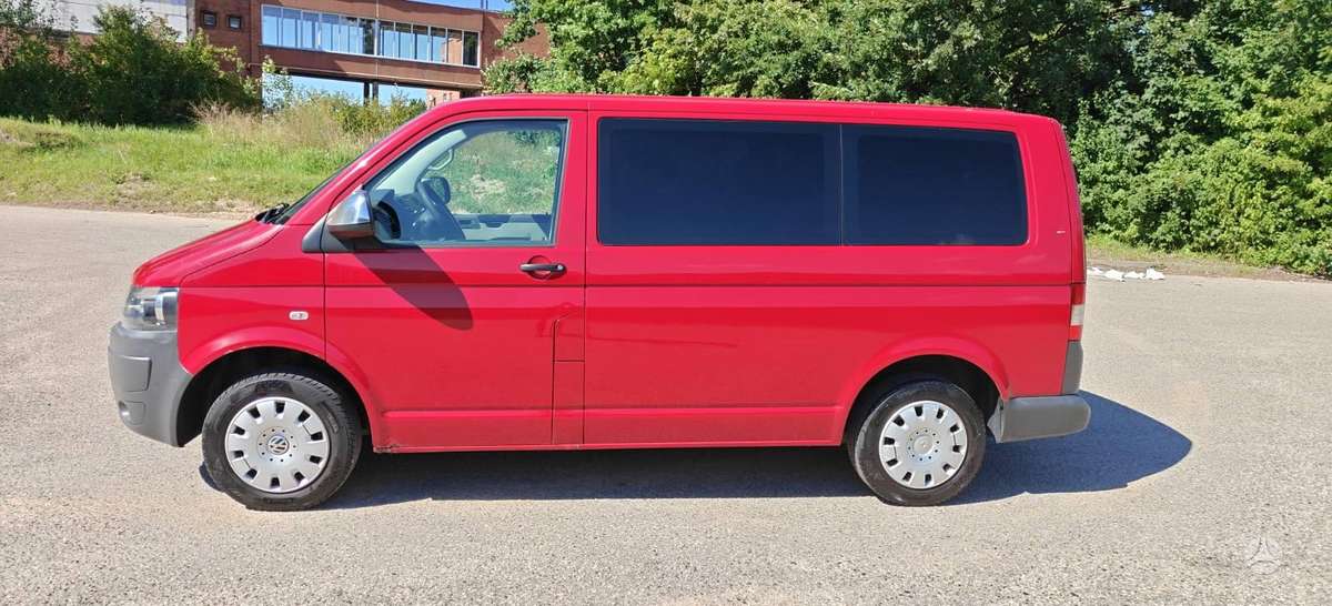 Volkswagen Transporter 2010 — photo 6