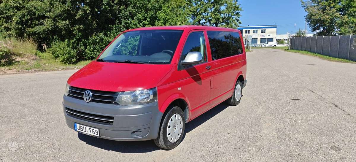 Volkswagen Transporter 2010 — photo 7