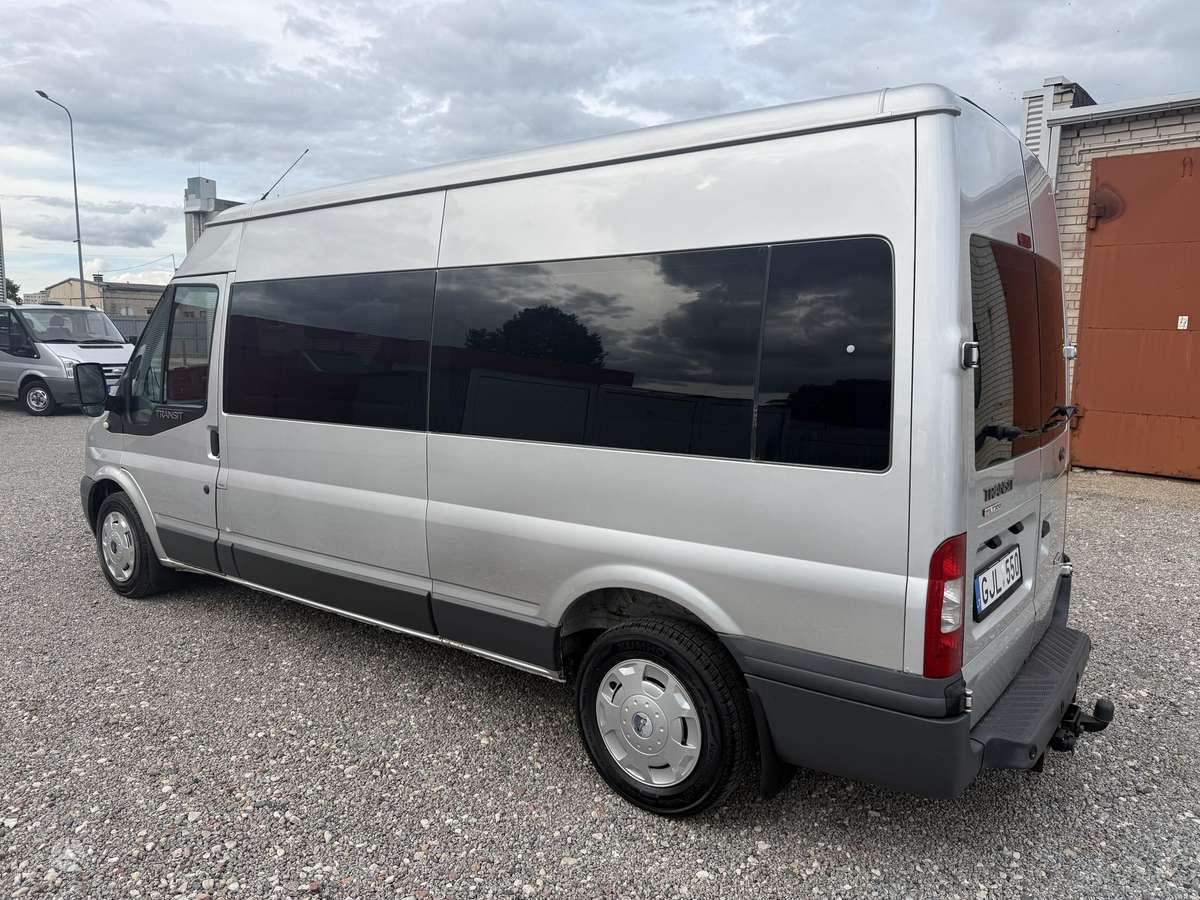 Ford Transit 2012 — interior