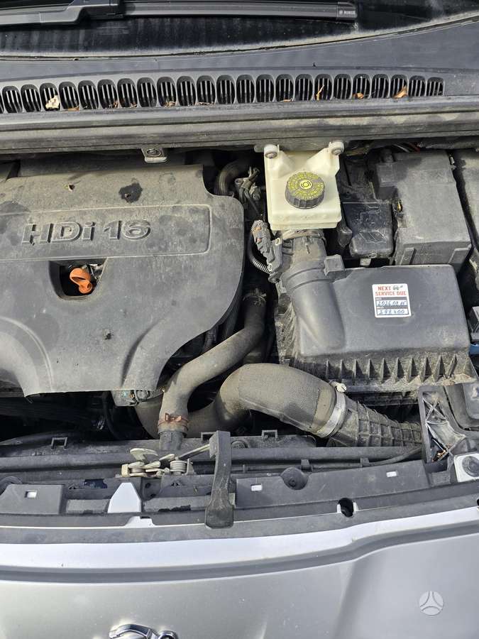 Peugeot 5008 2015 — photo 17