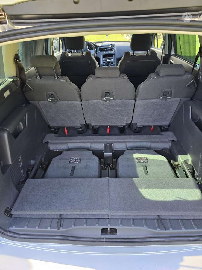 Peugeot 5008 2015 — photo 8