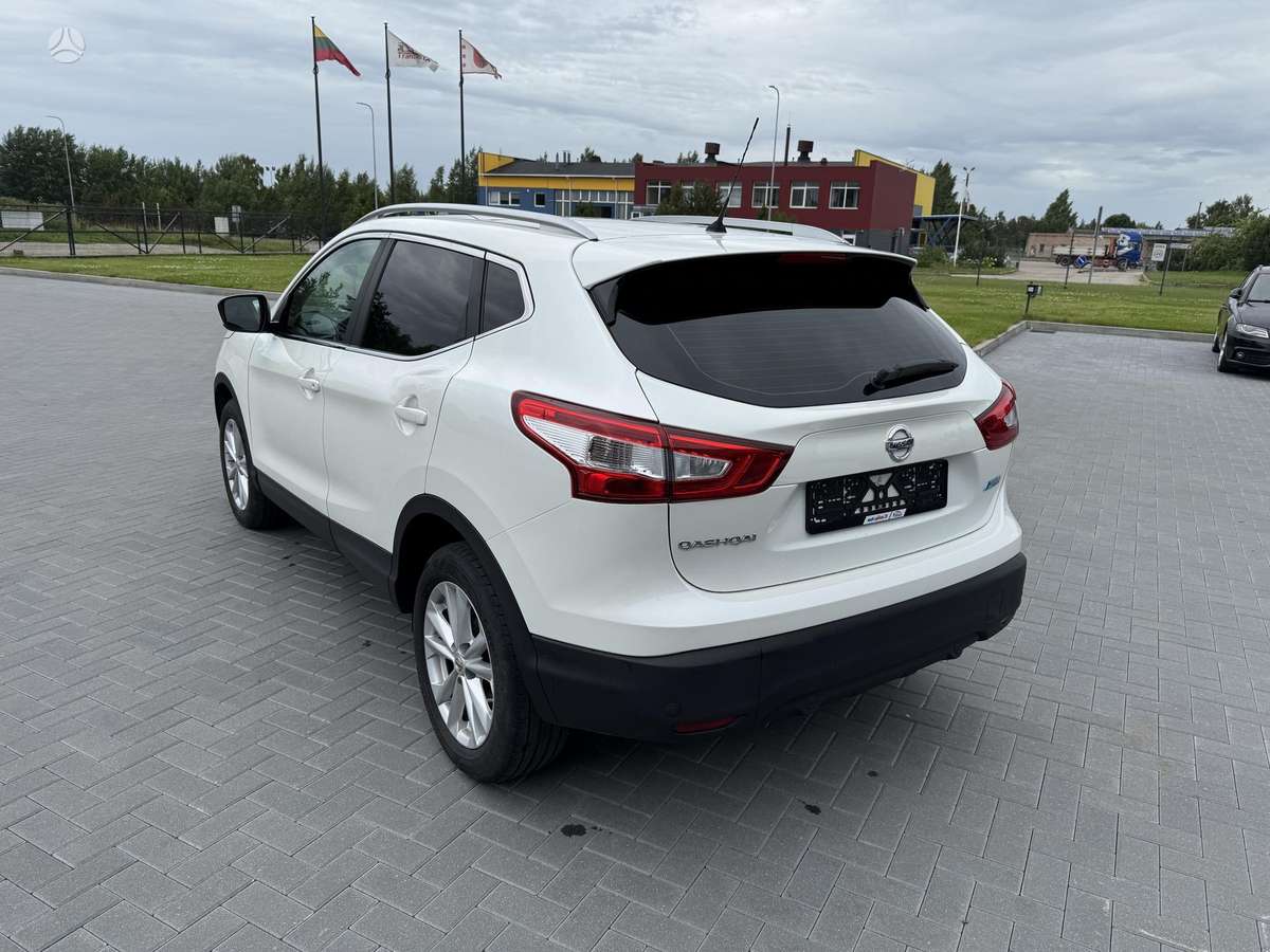 Nissan Qashqai 2014 — двигун 1461 cm³, 110 HP (81kW)