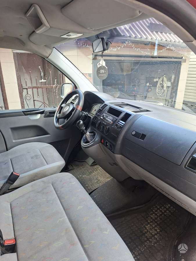 Volkswagen Transporter 2006 — photo 7
