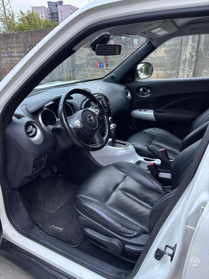 Nissan Juke 2012 — photo 7