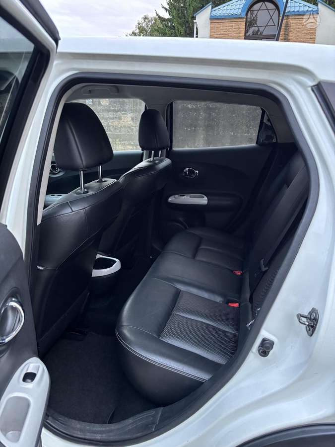 Nissan Juke 2012 — photo 8