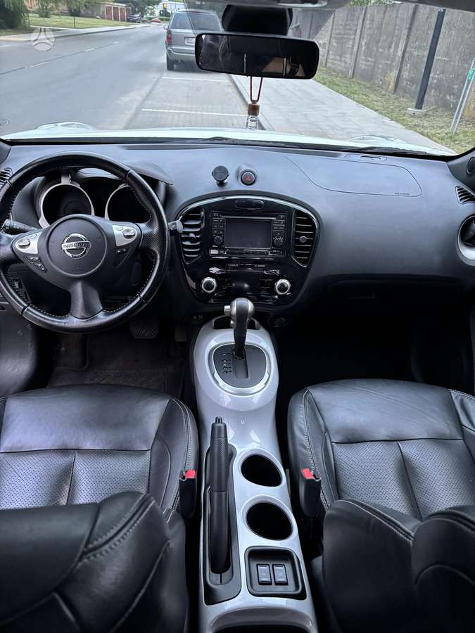Nissan Juke 2012 — photo 9