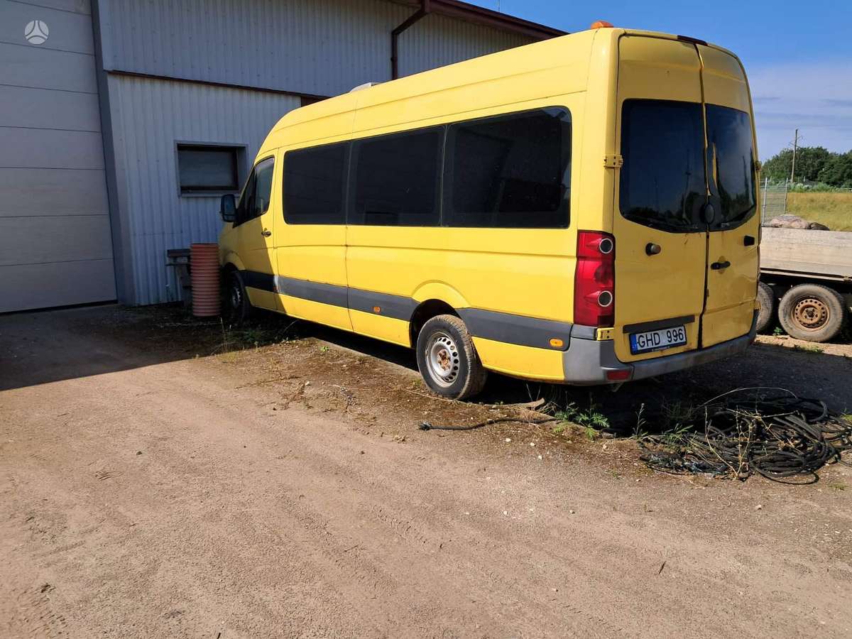 Volkswagen Crafter 2007 — rear view