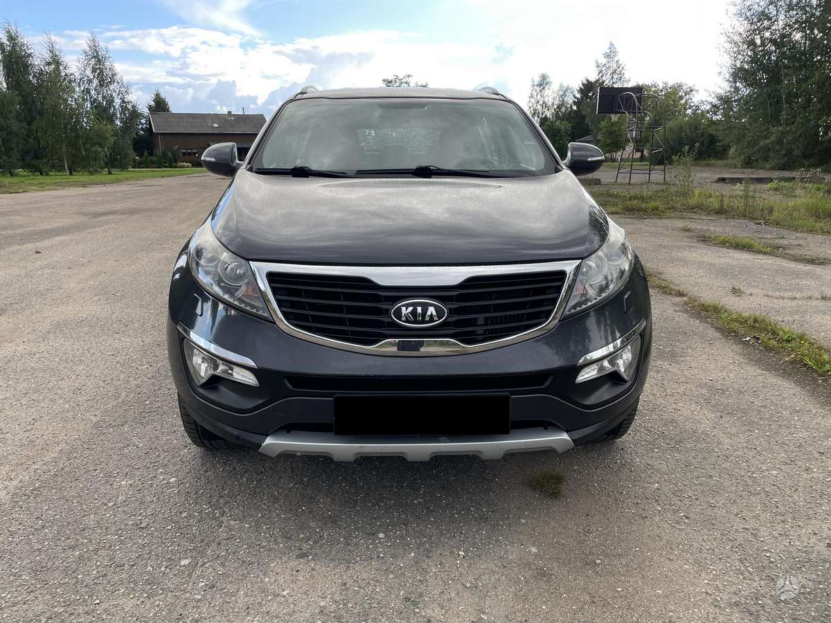 Kia Sportage 2010 — rear view