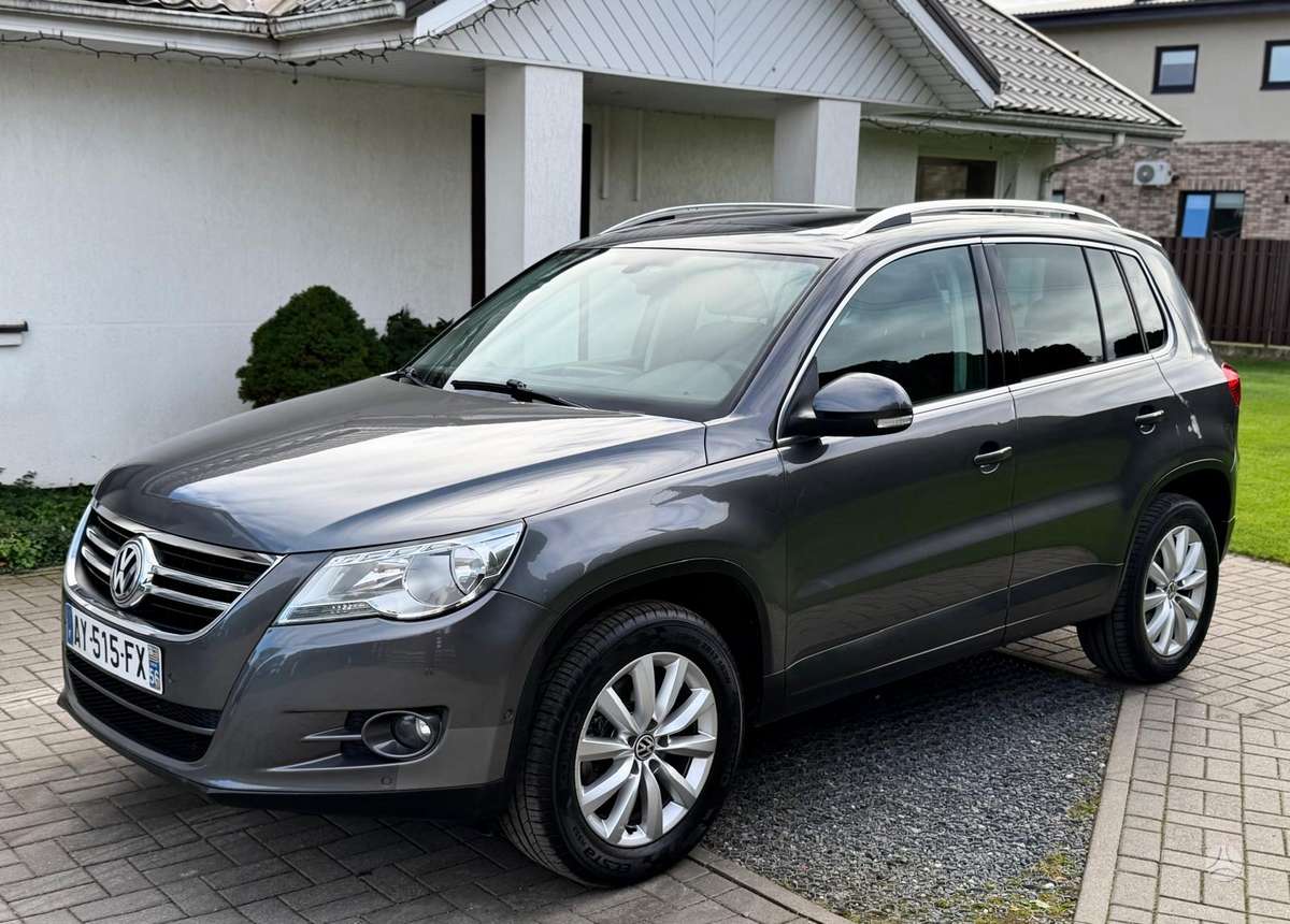 Volkswagen Tiguan 2011 — photo 14