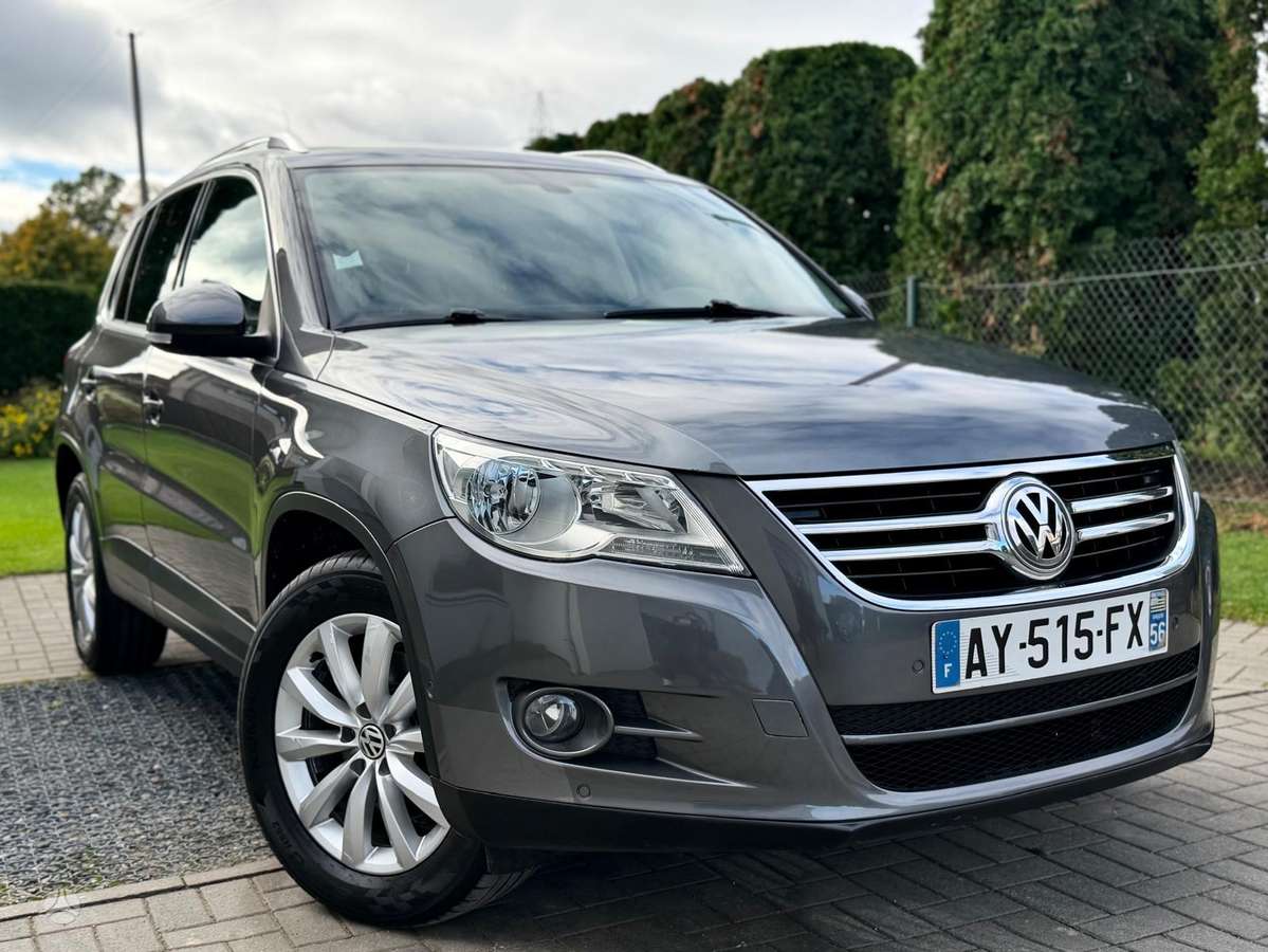 Volkswagen Tiguan 2011 — photo 20