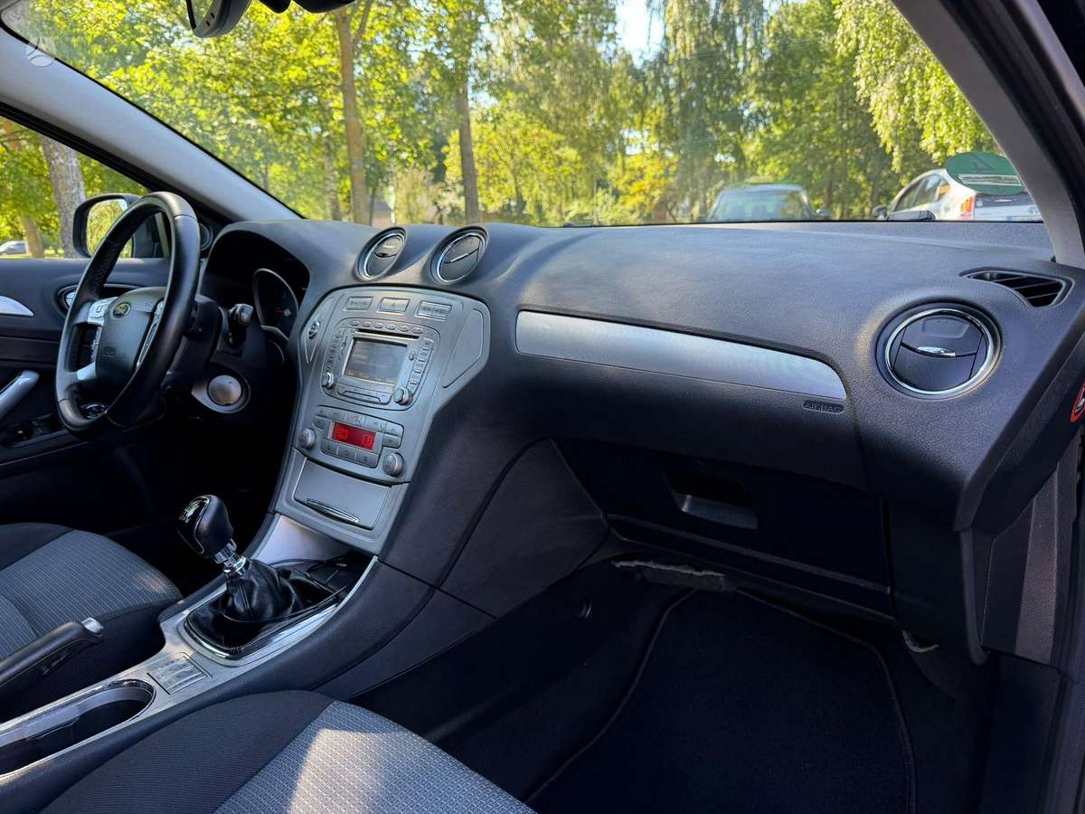 Ford Mondeo 2007 — photo 15