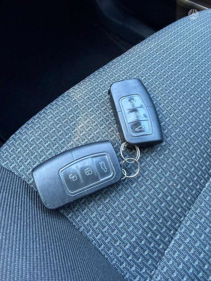 Ford Mondeo 2007 — photo 30