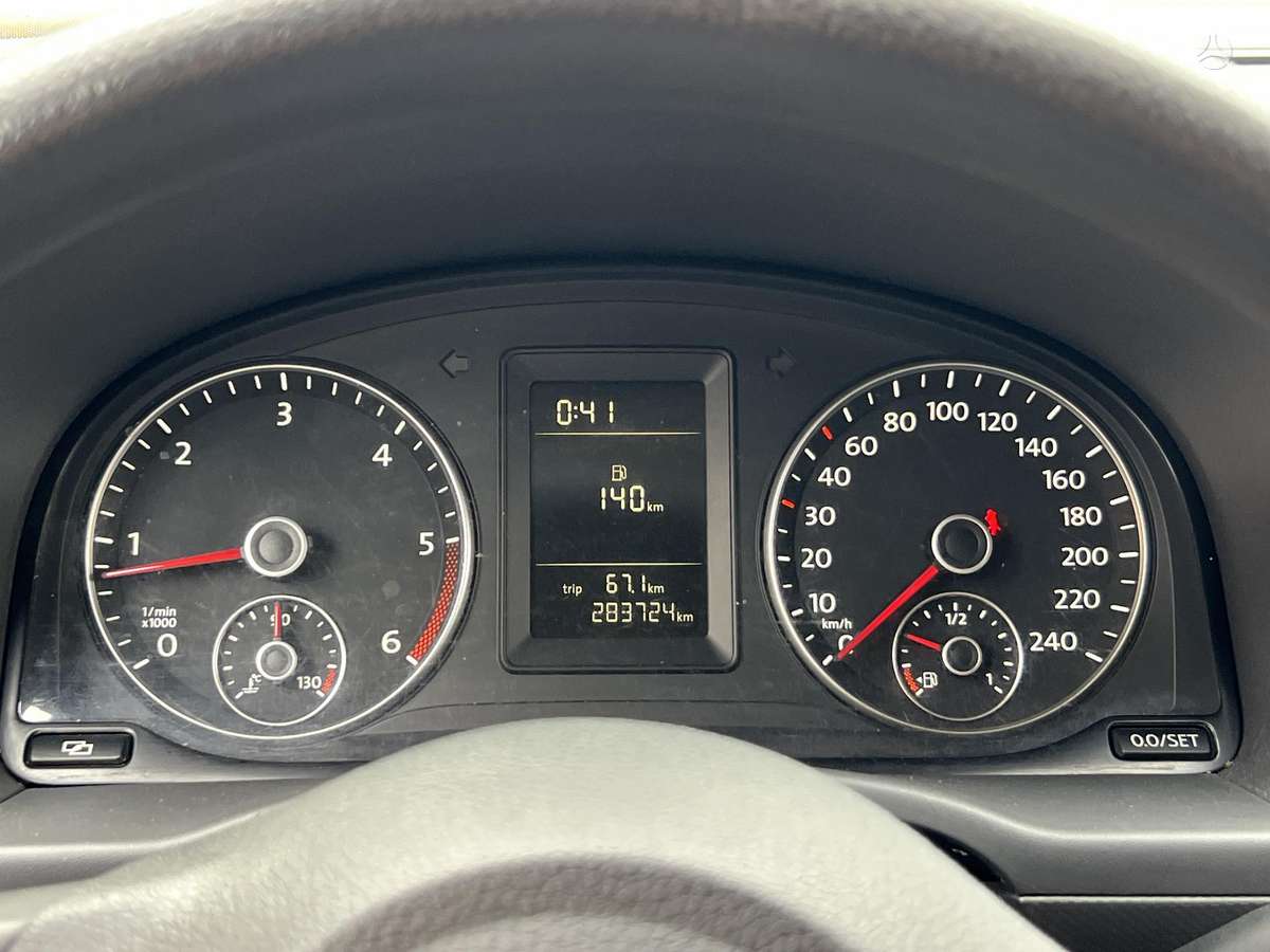 Volkswagen Caddy 2011 — photo 41