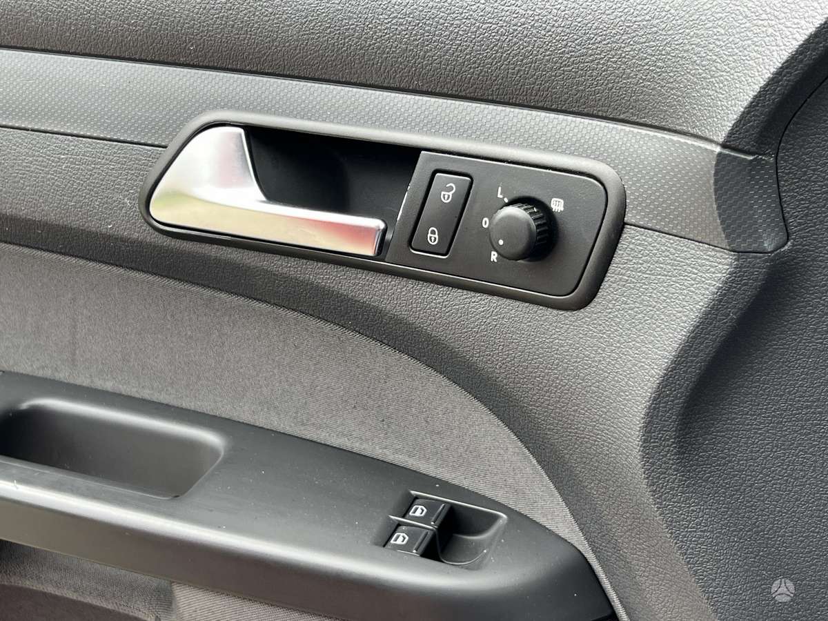 Volkswagen Caddy 2011 — photo 42