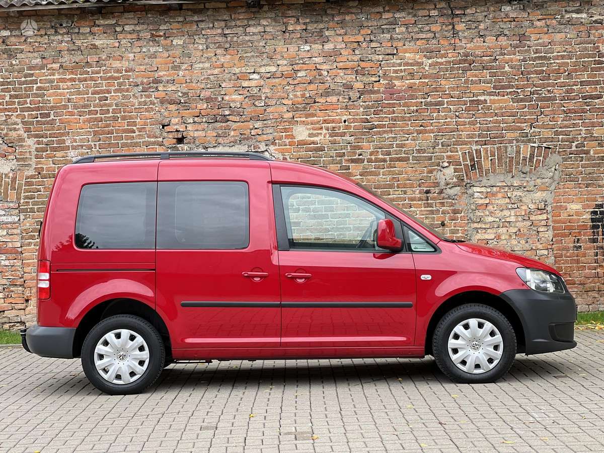 Volkswagen Caddy 2011 — photo 6