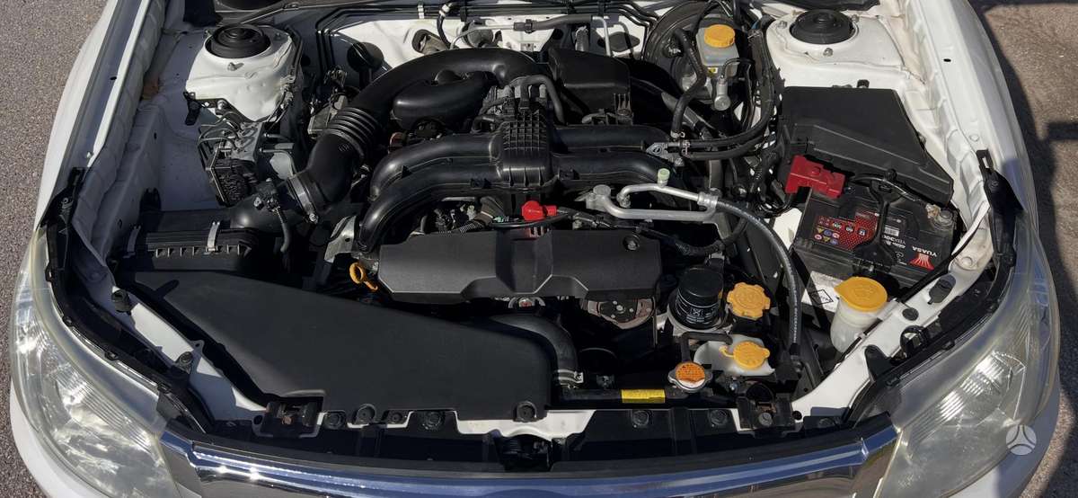 Subaru Forester 2011 — photo 14