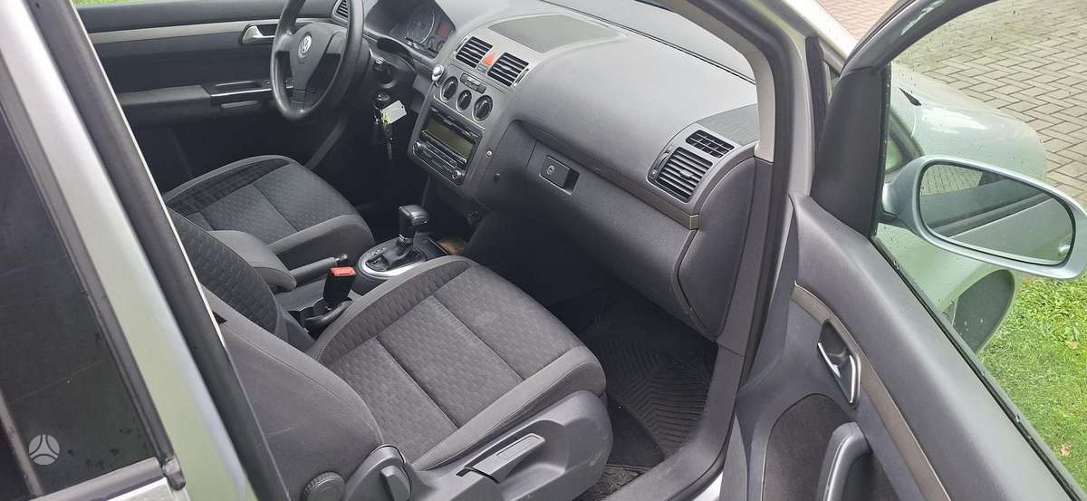Volkswagen Touran 2007 — photo 5
