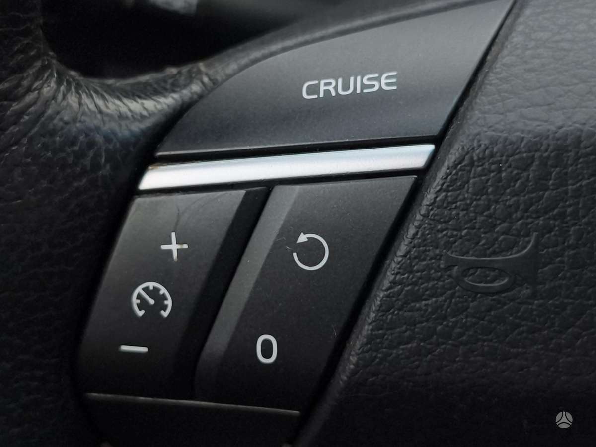 Volvo XC90 2008 — photo 14