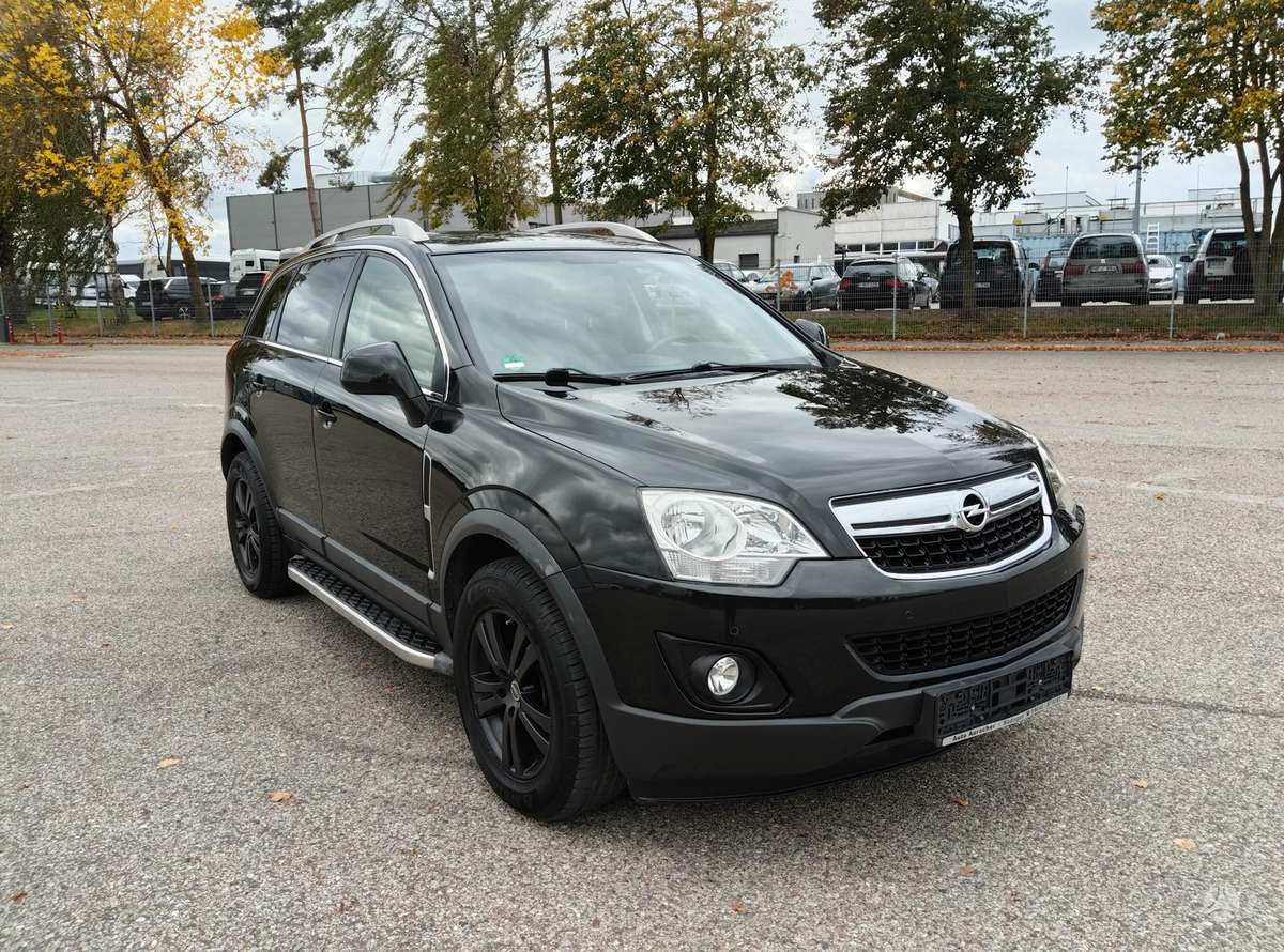 Opel Antara 2013 — салон