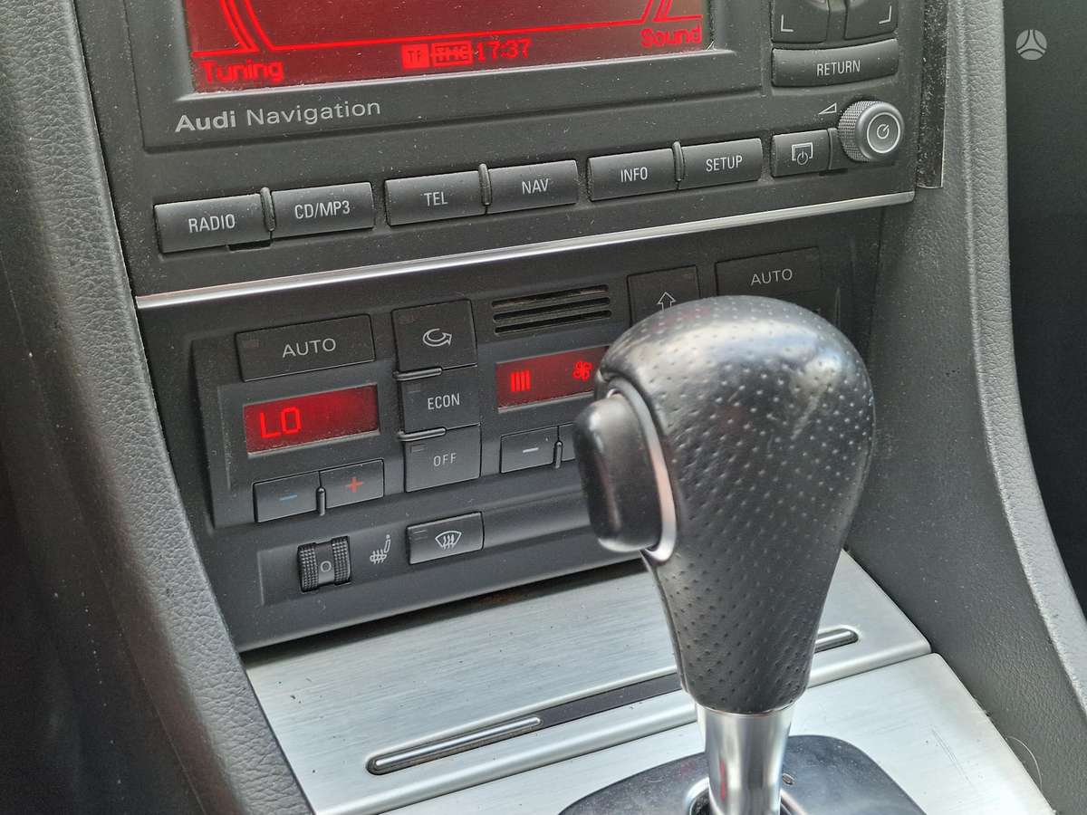 Audi A4 2007 — photo 15